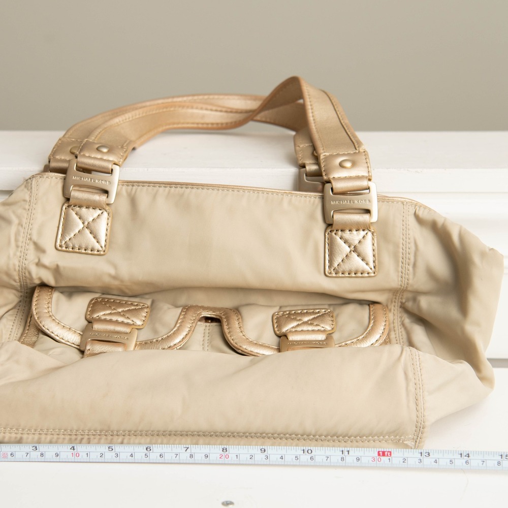 Michael Kors Beige Nylon Metallic Gold Trim Shoulder Bag Chic Neutral Purse Tote - Picture 6 of 6